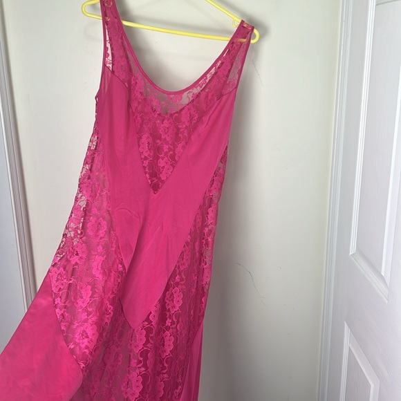 Vintage 80’s Y2K Pink Nylon Glam Rock Lace Nightgown Lingerie Size Medium - Picture 6 of 16